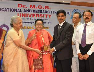 Cancer Institute alumnus feted for Padma award